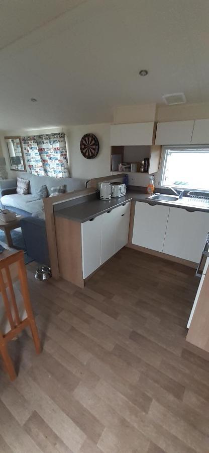 Arual Caravan Manor House Park. Allonby, Cumbria Maryport Exterior foto